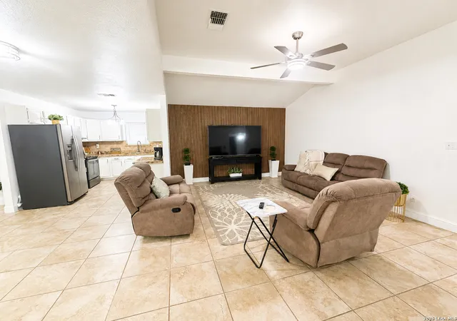 Photo 3 of Single family home for sale at 2259 Willow Trail, Eagle Pass, TX 78852 | MLS# 1997091 | Listing updated on 2026-09-13