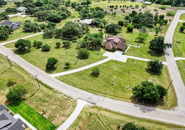 2nd image of 103 Rio Grande Dr, Blanco, TX 78606 | MLS# 1997103