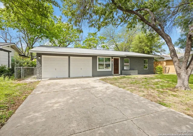 Homes for sale in Universal City, TX | 317 E Wright Blvd, Universal City, TX 78148 | MLS# 1997128