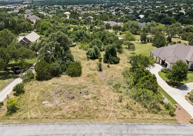 Photo 1 of Sale Pending at 1086 Provence Pl, New Braunfels, TX 78132 | MLS# 1997138 | Listing updated on 2026-08-04