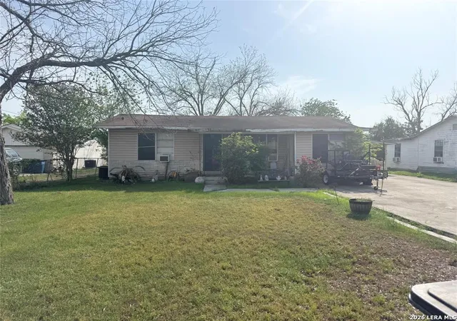 1st image of 137 N Kowald Ln, New Braunfels, TX 78130 | MLS# 1997156