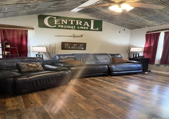 9th image of 216 Creeks End, Floresville, TX 78114 | MLS# 1997196