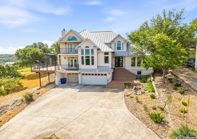 Photo 1 of Single family home for sale at 2417 Connie Dr, Canyon Lake, TX 78133 | MLS# 1997213 | Listing updated on 2026-08-27