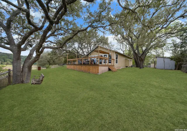 5th image of 178 N Lakeshore Dr, Bandera, TX 78003 | MLS# 1997249