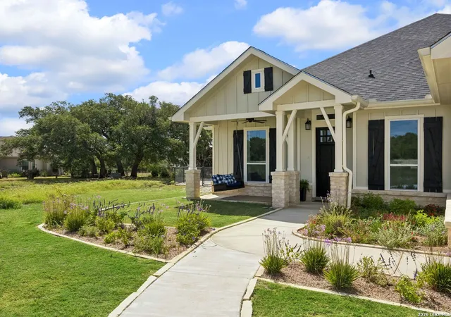 2nd image of 109 Serapia Garza, Blanco, TX 78606 | MLS# 1997292