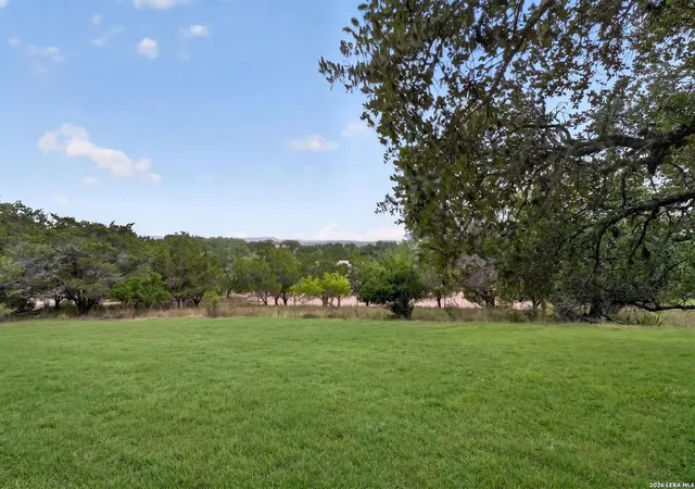 2nd image of 988 Summit Rd, Lakehills, TX 78063 | MLS# 1997297