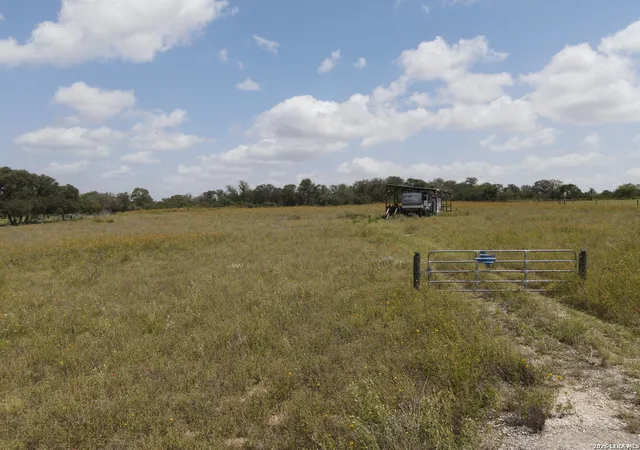 Homes for sale in Somerset, TX | 468 Maske Rd, Somerset, TX 78069 | MLS# 1997333