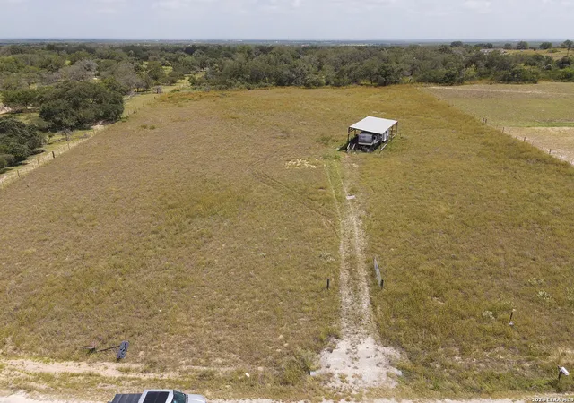 Homes for sale in Somerset, TX | 468 Maske Rd, Somerset, TX 78069 | MLS# 1997333
