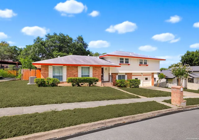2nd image of 6112 Rue Sophie St, San Antonio, TX 78238 | MLS# 1997339