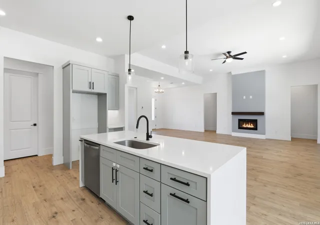 Homes for sale in Pipe Creek, TX | 389 Rio Cir, Pipe Creek, TX 78063 | MLS# 1997343