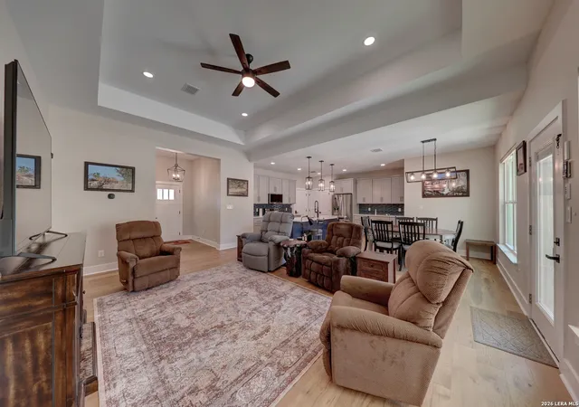 5th image of 1808 Chateau Ln N, Kerrville, TX 78028 | MLS# 1997346