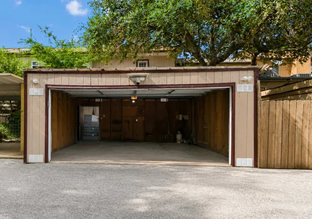 Homes for sale in San Antonio, TX | 2408 Wild Turkey W, San Antonio, TX 78232 | MLS# 1997388