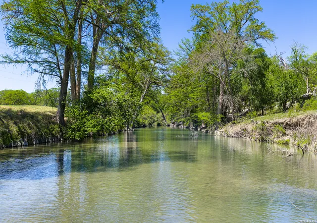 3rd image of 0015 Clearwater, Boerne, TX 78006 | MLS# 1997400