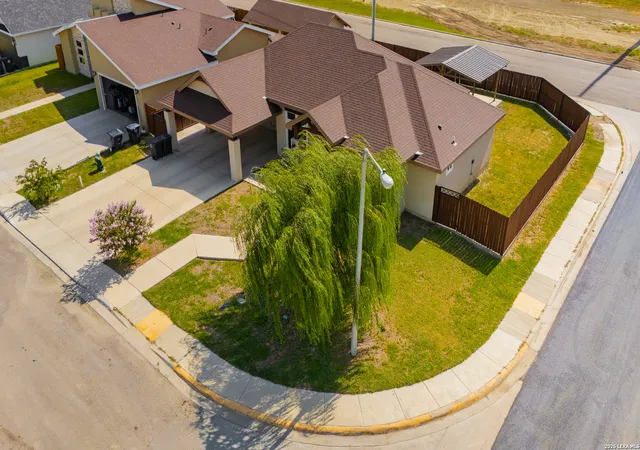Photo 3 of Sale Pending at 2349 Villa Romel Blvd, Eagle Pass, TX 78852 | MLS# 1997401 | Listing updated on 2026-08-13