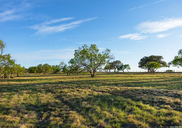 2nd image of 0016 Clearwater, Boerne, TX 78006 | MLS# 1997414