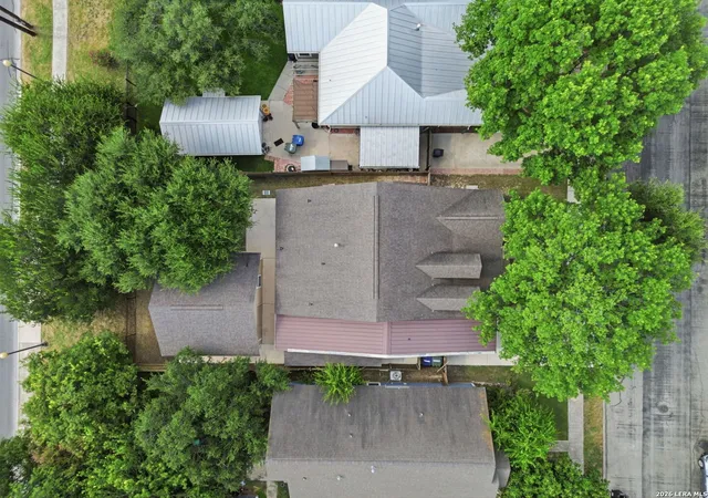 Photo 3 of Single family home for sale at 615 Claude W Black, San Antonio, TX 78203 | MLS# 1997428 | Listing updated on 2026-10-09