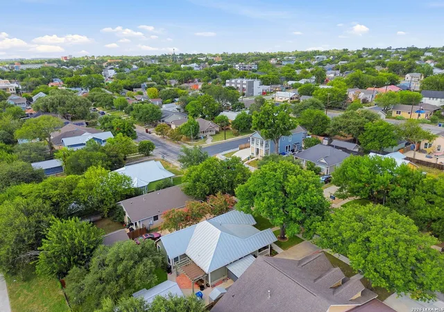 Photo 4 of Single family home for sale at 615 Claude W Black, San Antonio, TX 78203 | MLS# 1997428 | Listing updated on 2026-10-09