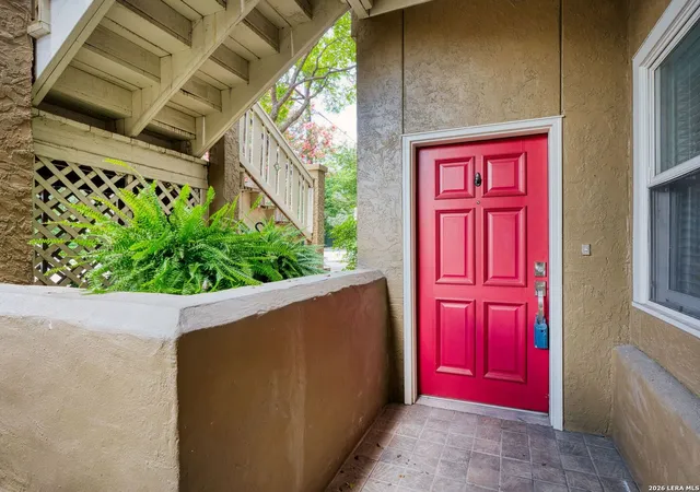 3rd image of 400 E Guenther Street #1102, San Antonio, TX 78210 | MLS# 1997439