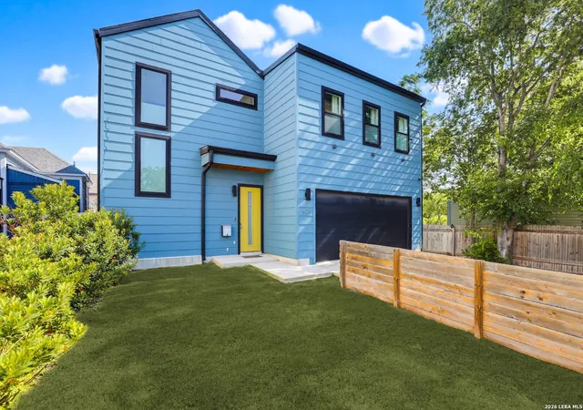 1st image of 626 Montana St, San Antonio, TX 78203 | MLS# 1997488