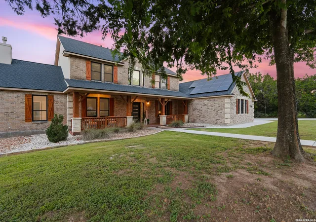 Photo 4 of Single family home for sale at 1709 Havenwood Blvd, New Braunfels, TX 78132 | MLS# 1997534 | Listing updated on 2026-10-07