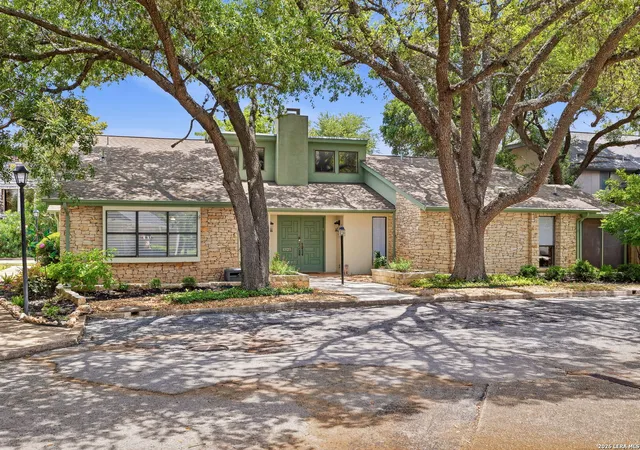 2nd image of 4325 Muirfield, San Antonio, TX 78229 | MLS# 1997559
