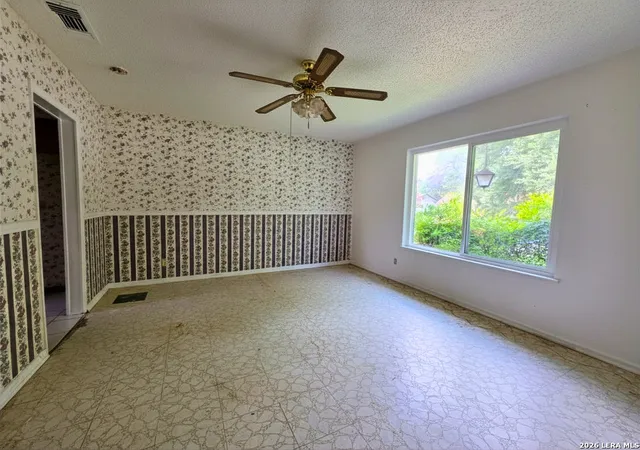 Photo 3 of Sale Pending at 4438 1st View Dr, San Antonio, TX 78217 | MLS# 1997564 | Listing updated on 2026-08-02