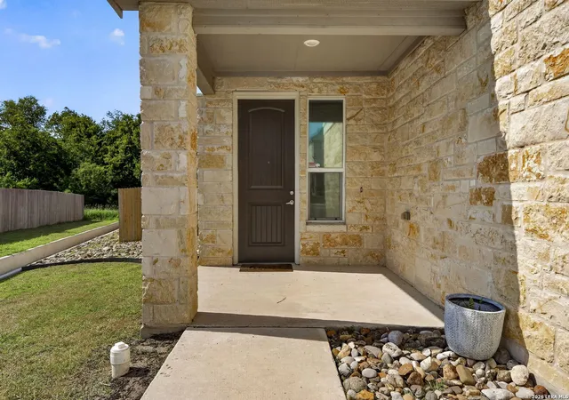Photo 3 of Single family home for sale at 6427 Nolina Pass, San Antonio, TX 78218 | MLS# 1997570 | Listing updated on 2026-07-15