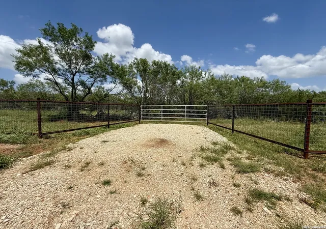 Homes for sale in Charlotte, TX | 2253 County Road 332, Charlotte, TX 78011 | MLS# 1997573
