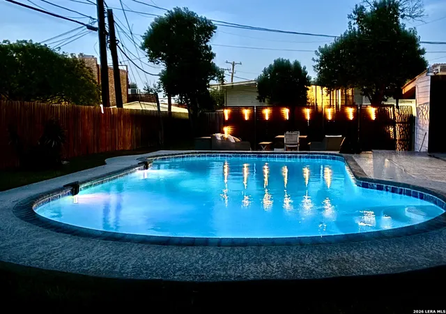 Photo 21 of Sale Pending at 937 Morningside Dr, Terrell Hills, TX 78209 | MLS# 1997578 | Listing updated on 2026-09-27