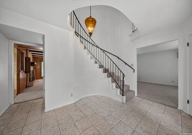 Photo 3 of Single family home for sale at 9003 Rock Cliff Rd, San Antonio, TX 78230 | MLS# 1997579 | Listing updated on 2026-09-17