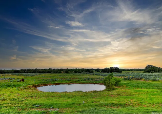 2nd image of 3450 Fm 1922, Floresville, TX 78114 | MLS# 1997589