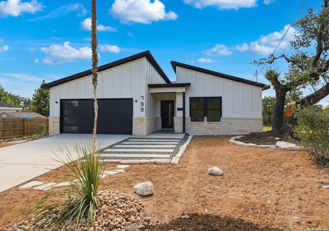 3rd image of 799 Mockingbird Cove, Spring Branch, TX 78070 | MLS# 1997603
