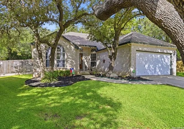 Photo 4 of Single family home for sale at 7830 Braun Bnd, San Antonio, TX 78250 | MLS# 1997670 | Listing updated on 2026-09-14