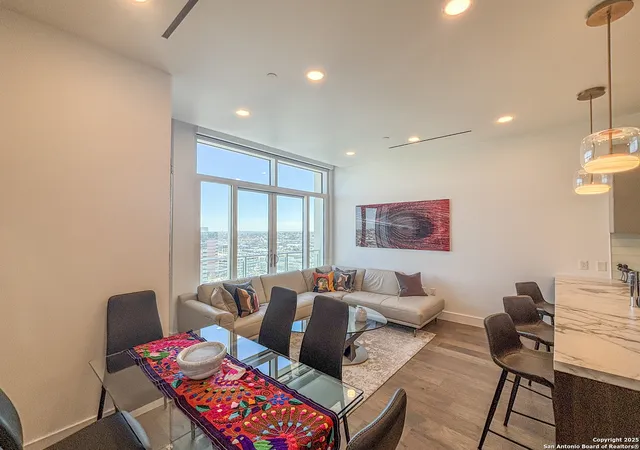 Homes for sale in San Antonio, TX | 123 Lexington Ave #1402, San Antonio, TX 78205 | MLS# 1997702