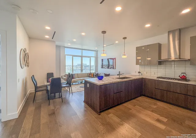 Homes for sale in San Antonio, TX | 123 Lexington Ave #1402, San Antonio, TX 78205 | MLS# 1997702