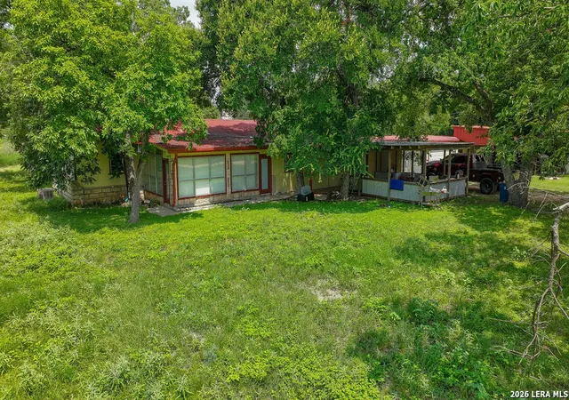 Homes for sale in Junction, TX | 308 Hackberry St, Junction, TX 76849 | MLS# 1997726