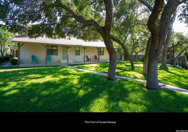 Photo 2 of Single family home for sale at 718 Eastview Dr, Canyon Lake, TX 78133 | MLS# 1997751 | Listing updated on 2026-07-16