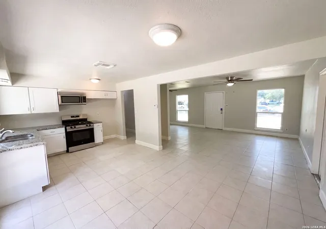 Photo 2 of Single family home for sale at 7303 Havenbrook Dr, San Antonio, TX 78227 | MLS# 1997758 | Listing updated on 2026-09-11