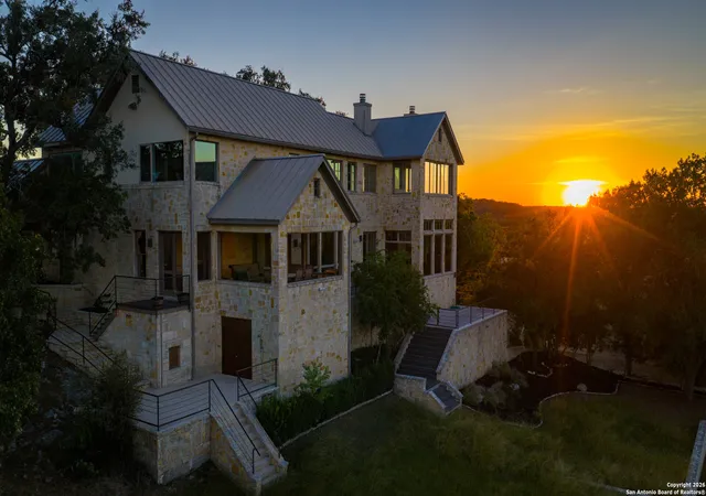 Photo 1 of Single family home for sale at 169 Shores Point, Canyon Lake, TX 78133 | MLS# 1997760 | Listing updated on 2026-07-17