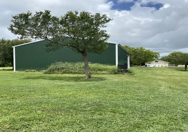 3rd image of 289 B Mission River Oaks Rd, Woodsboro, TX 78393 | MLS# 1997780