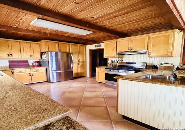 5th image of 289 Mission River Oaks Rd, Woodsboro, TX 78393 | MLS# 1997789