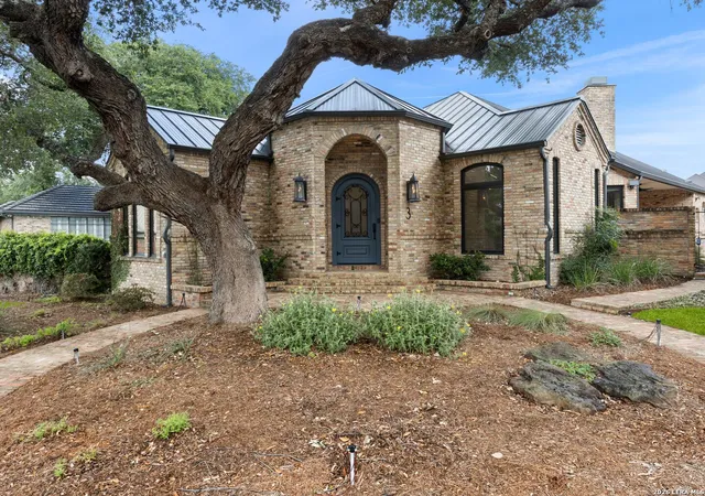 Homes for sale in San Antonio, TX | 3 Burnham Gln, San Antonio, TX 78257 | MLS# 1997794