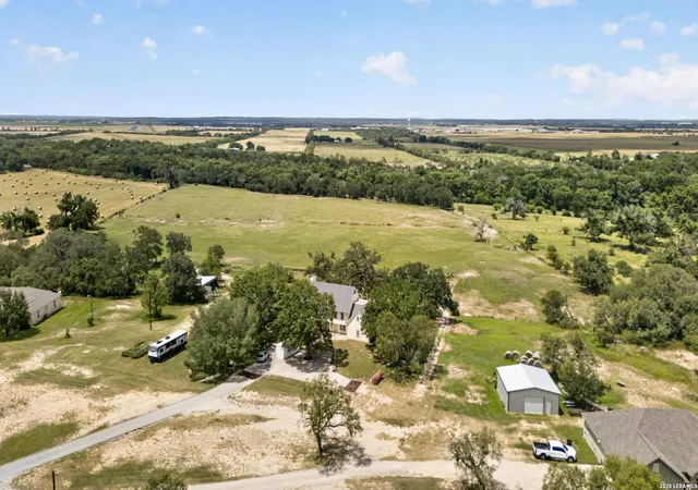 3rd image of 2634 County Road 4713, La Coste, TX 78039 | MLS# 1997825