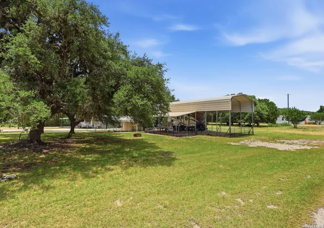 Homes for sale in Bandera, TX | 128 Private Road 1512, Bandera, TX 78003 | MLS# 1997869