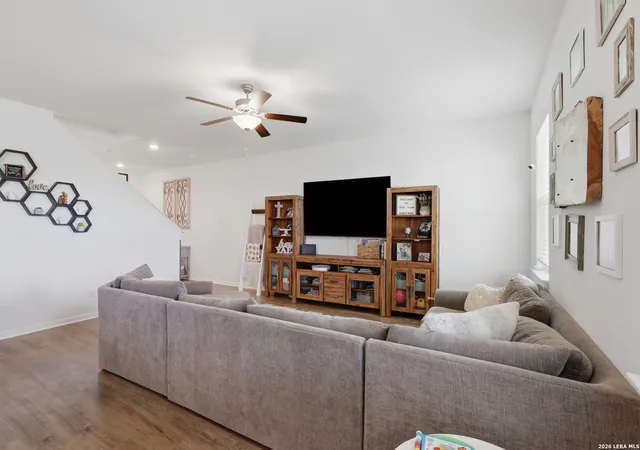 Photo 4 of Single family home for sale at 4167 Trail De Paris, New Braunfels, TX 78132 | MLS# 1997921 | Listing updated on 2026-09-19