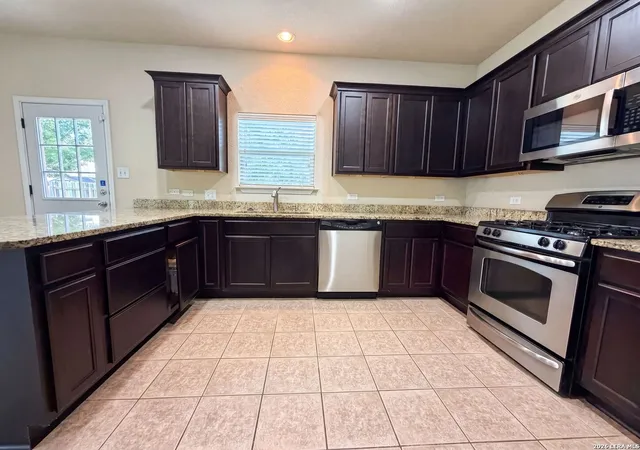 Homes for sale in Schertz, TX | 3133 Muntjac, Schertz, TX 78154 | MLS# 1997934