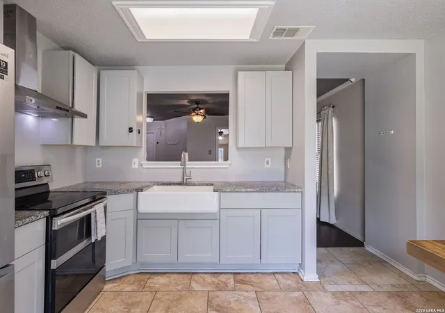 Photo 3 of Single family home for sale at 9743 Green Plain Dr, San Antonio, TX 78245 | MLS# 1997935 | Listing updated on 2026-09-24