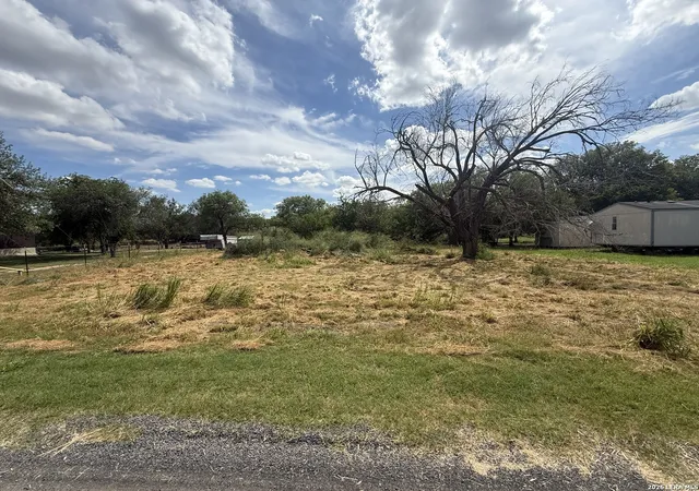 Homes for sale in Poth, TX | 810 Shenandoah St, Poth, TX 78147 | MLS# 1997961