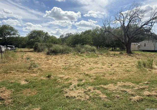 Homes for sale in Poth, TX | 810 Shenandoah St, Poth, TX 78147 | MLS# 1997961