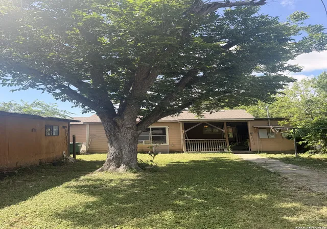 Homes for sale in San Antonio, TX | 1519 Steves, San Antonio, TX 78210 | MLS# 1997984